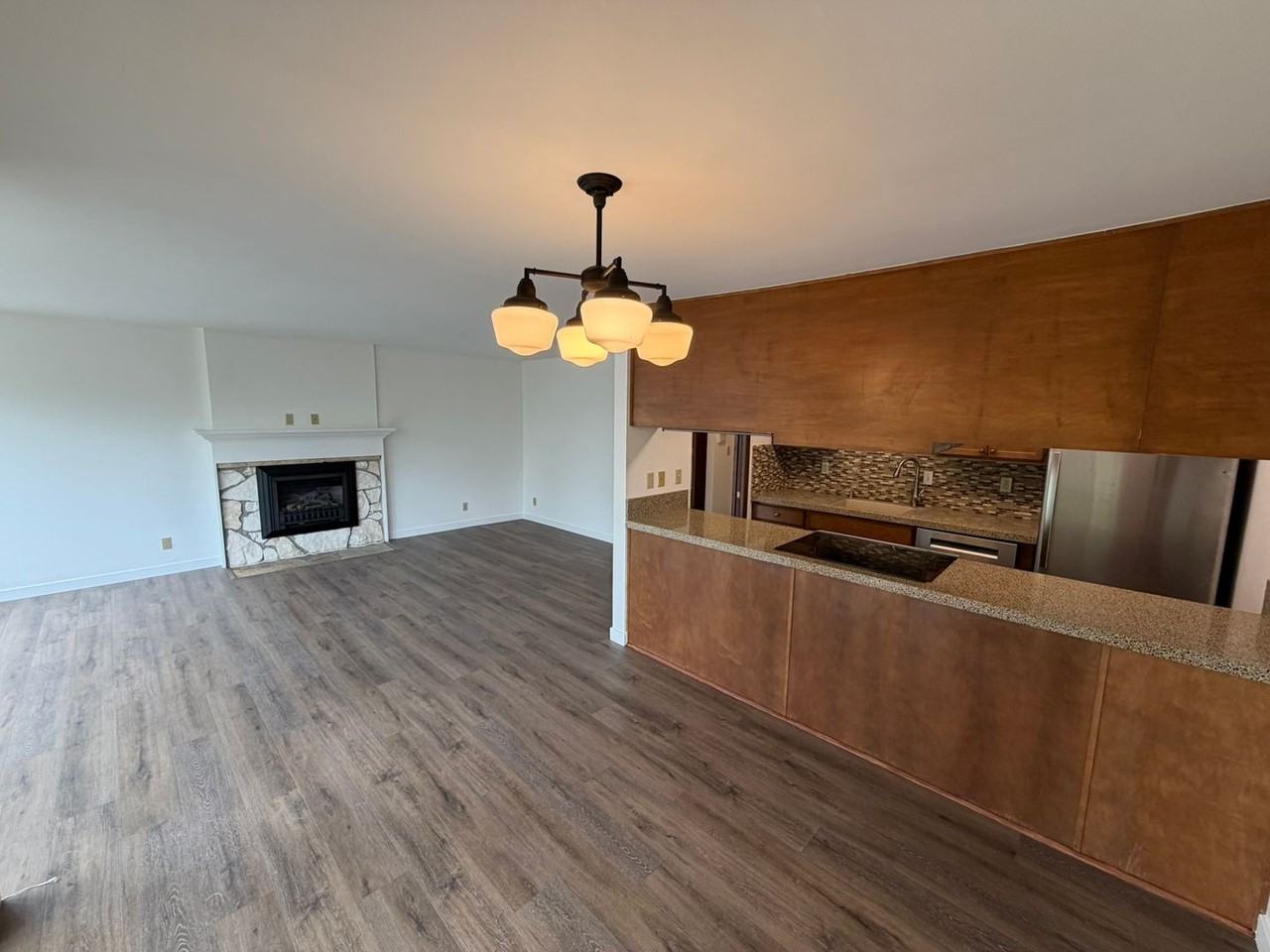 1952 Thorndyke - Photo 5 of 24