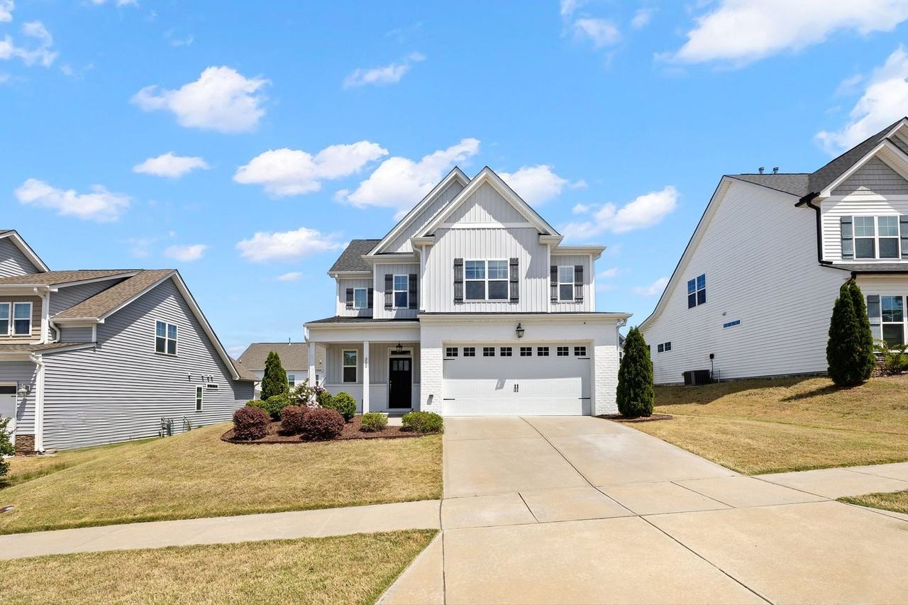 352 Cascade Hills Ln - Photo 2 of 43
