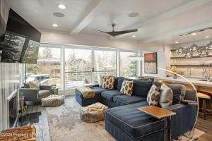 featured image of 748 S Galena St #2D