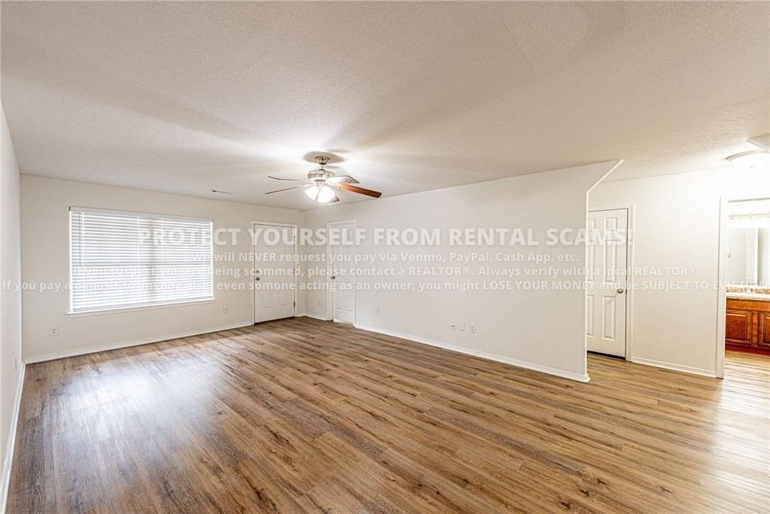 2280 Bunker Ln - Photo 4 of 15