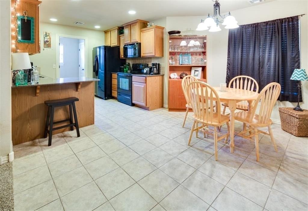 4143 W Spring House Dr - Photo 6 of 21