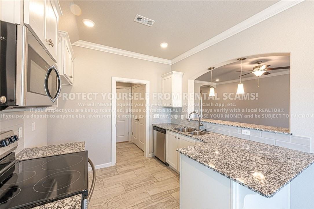 4476 W Newton Ave - Photo 6 of 15