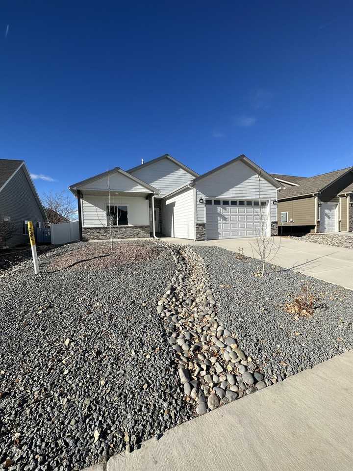 1349 Excelsior Creek Ave #30-35 - Photo 2 of 2