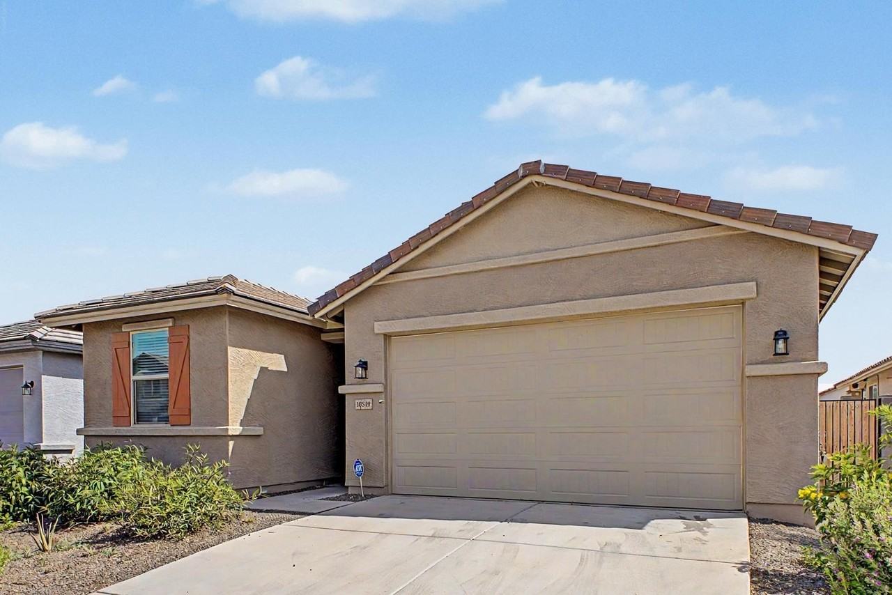 10519 W Atlantis Way - Photo 4 of 41
