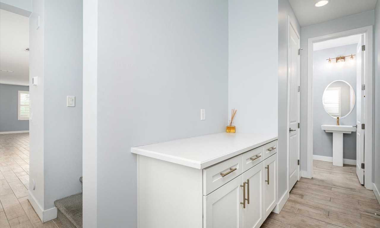 25822 N 20th Ln - Photo 4 of 46