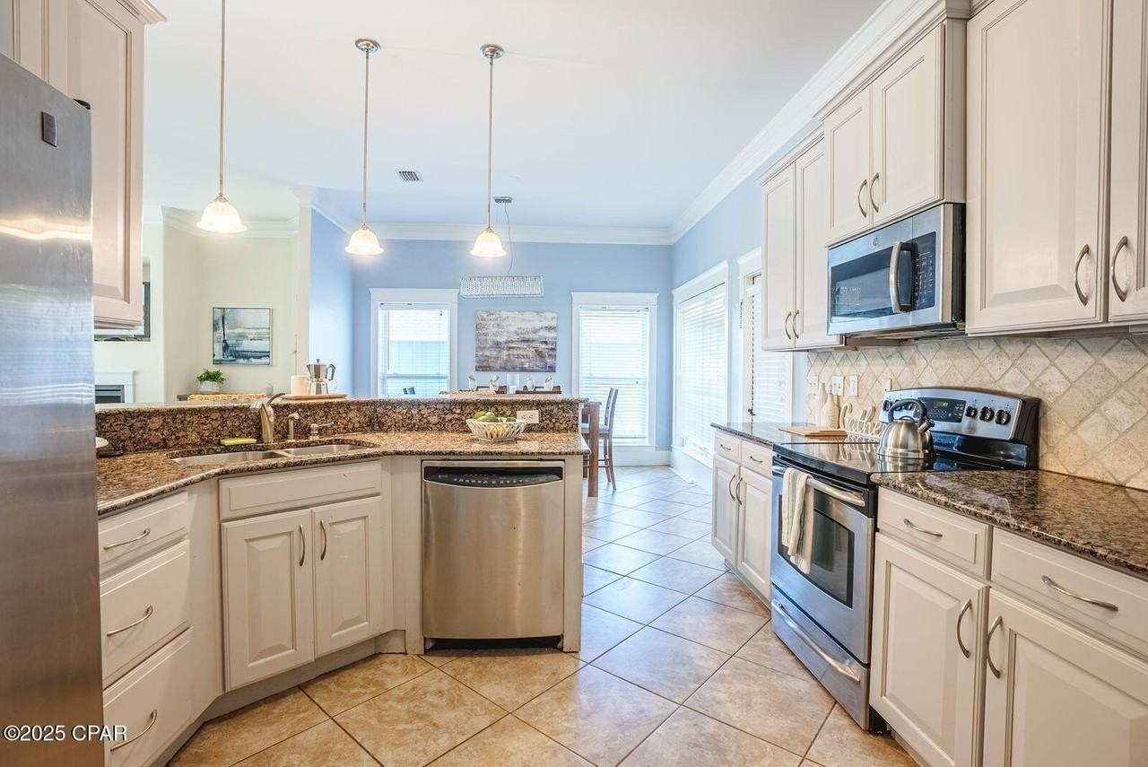 61 Madie Ln - Photo 7 of 50