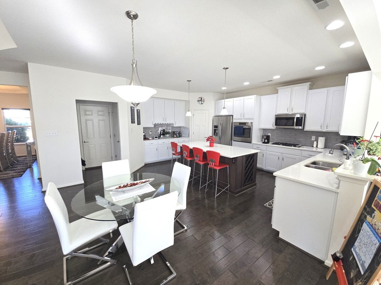 1129 Flower St #1 - Photo 6 of 50