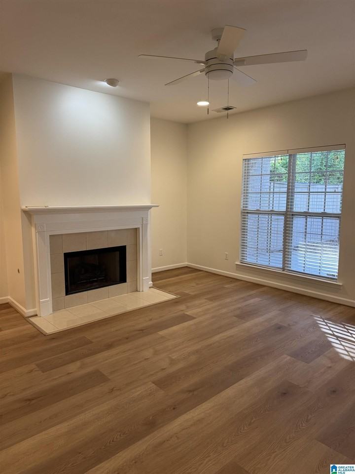 521 Reach Dr - Photo 4 of 35