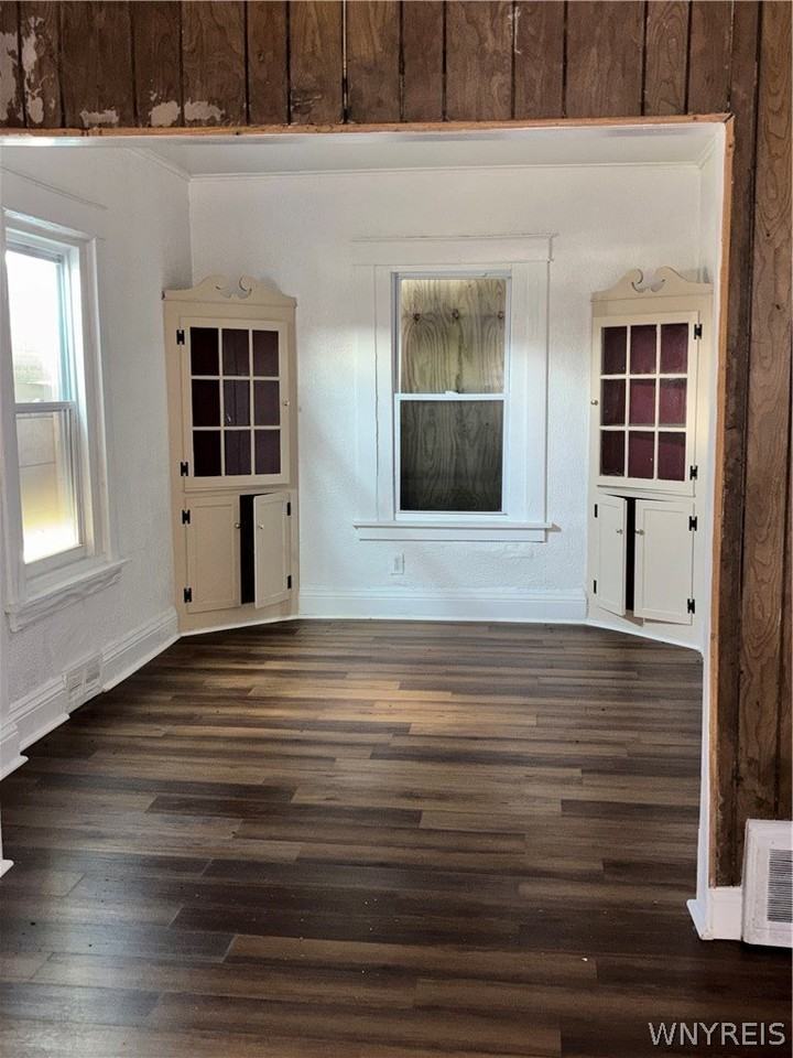 1808 Whitney Ave #3 - Photo 3 of 12