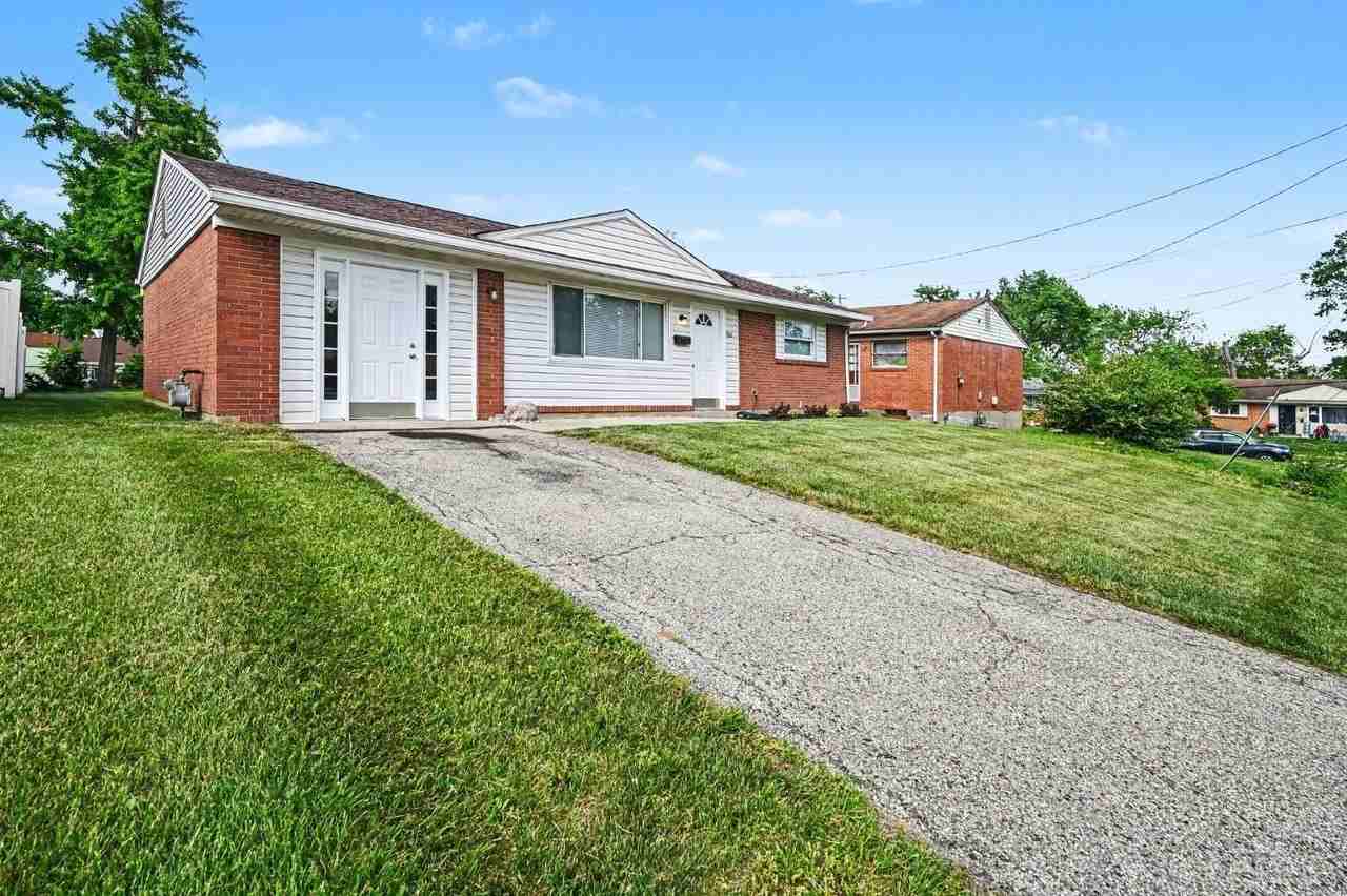 766 Hargrove Way - Photo 2 of 15