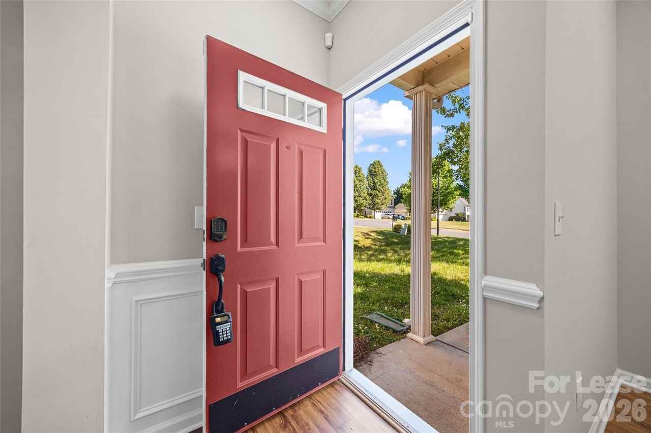 2330 Mirage Pl - Photo 3 of 38