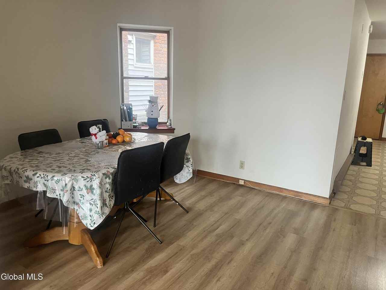 164 Madison Ave #3 - Photo 4 of 9