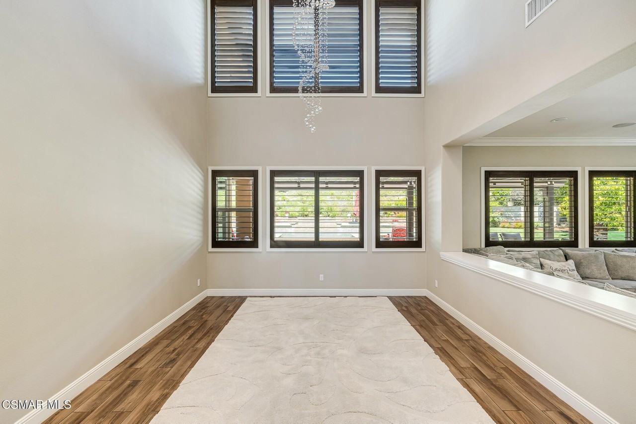 7305 Augusta Dr - Photo 5 of 50