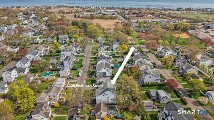 228 Eastlawn St - Photo 2 of 37