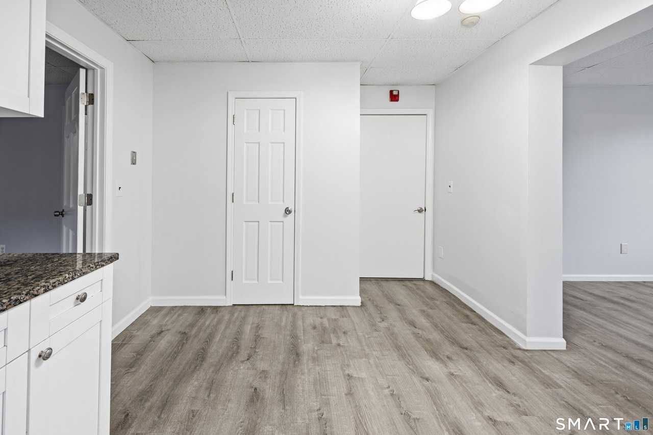 70 Center St #5 - Photo 3 of 17