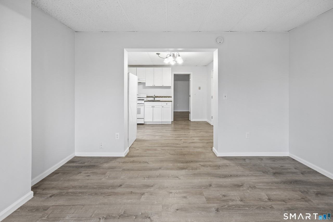 70 Center St #5 - Photo 5 of 17