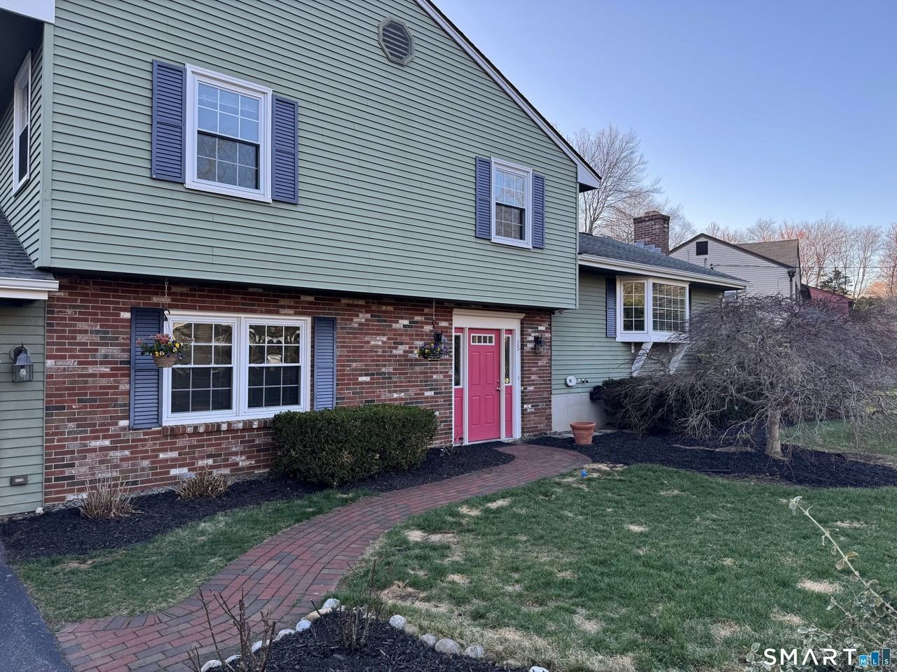 15 Brookfield Dr - Photo 6 of 40