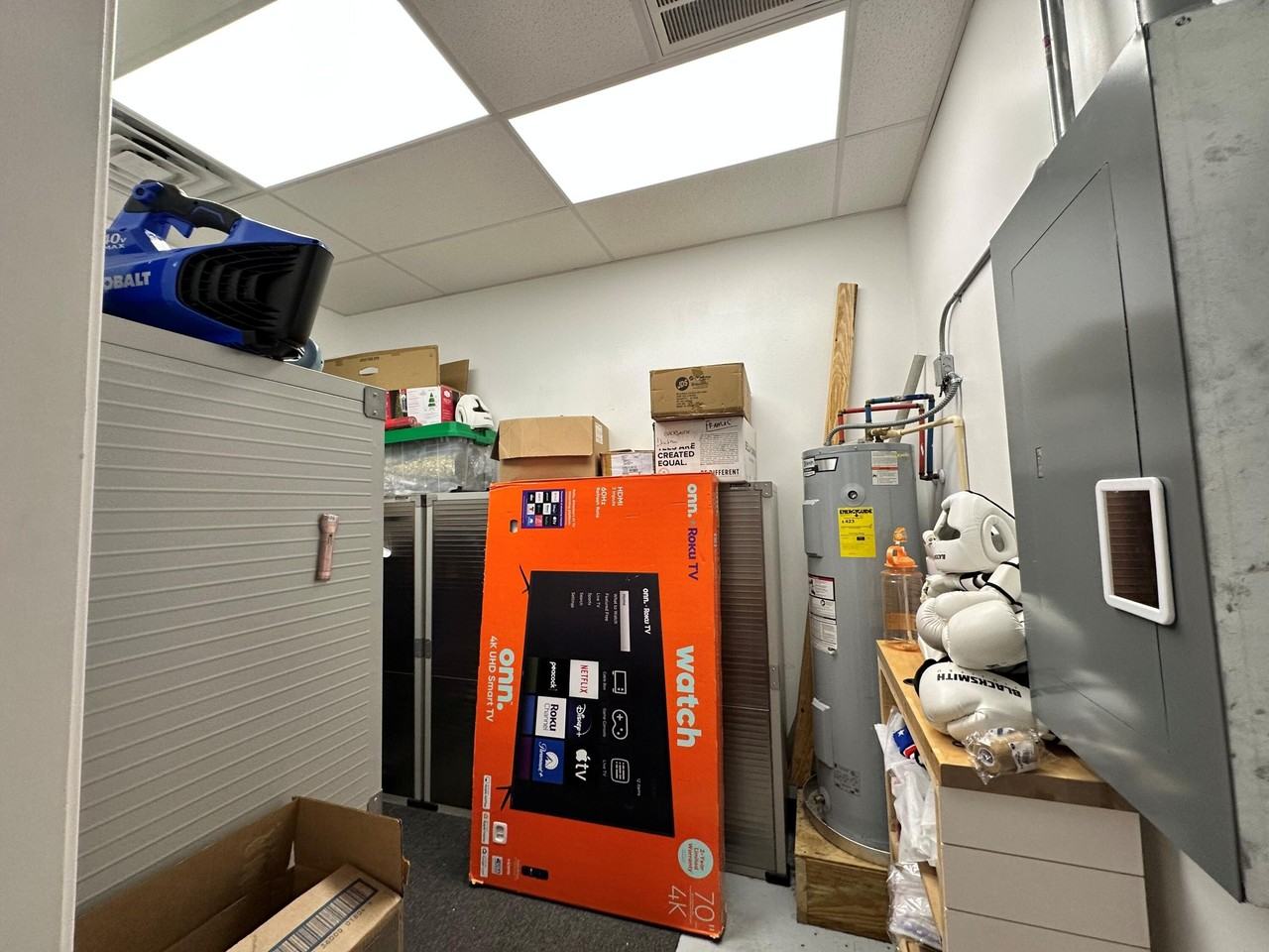 1039 John Sims Pkwy E - Photo 7 of 7