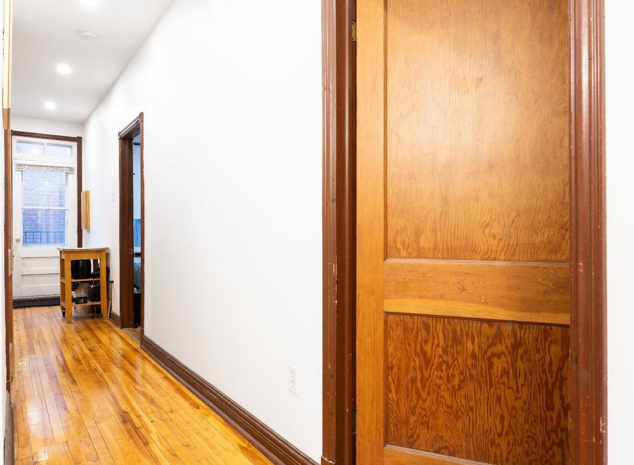 2041B Boul Saint-Joseph E - Photo 7 of 13