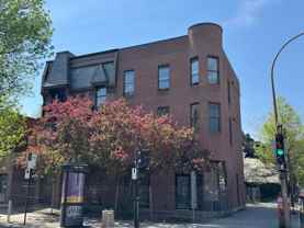 3800 Rue Saint-Hubert - Photo 1 of 1