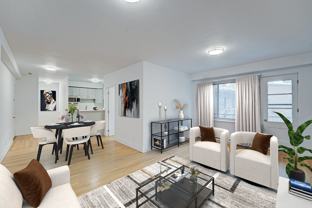 575 Av Glengarry - Photo 1 of 1