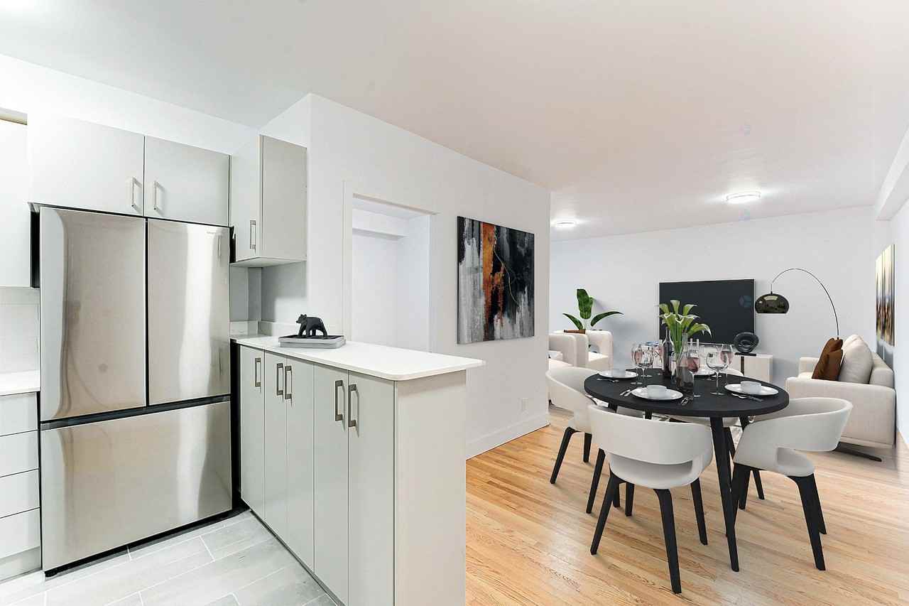 575 Av Glengarry - Photo 7 of 23