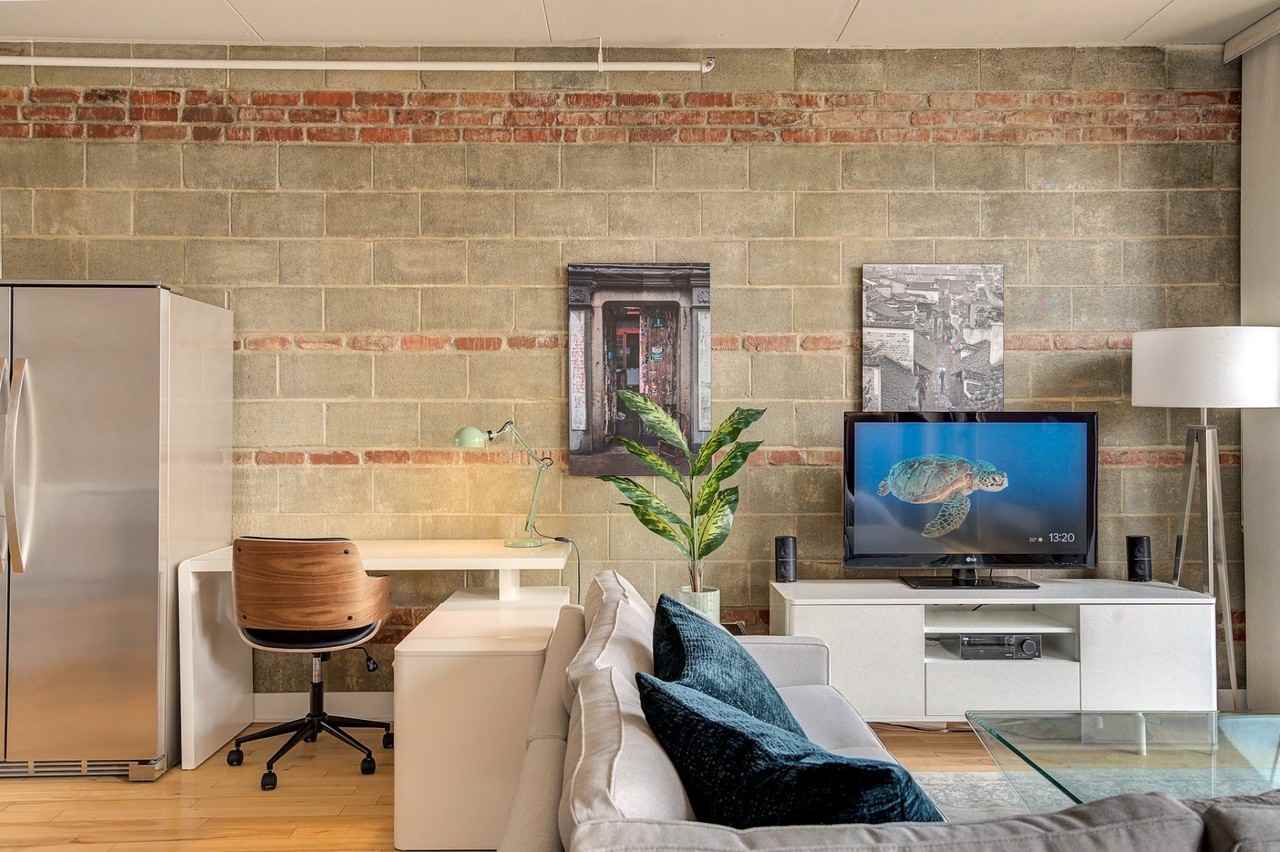 969 Rue Saint-Timothée - Photo 6 of 16