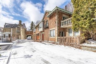 12 Av Sunnyside - Photo 1 of 1