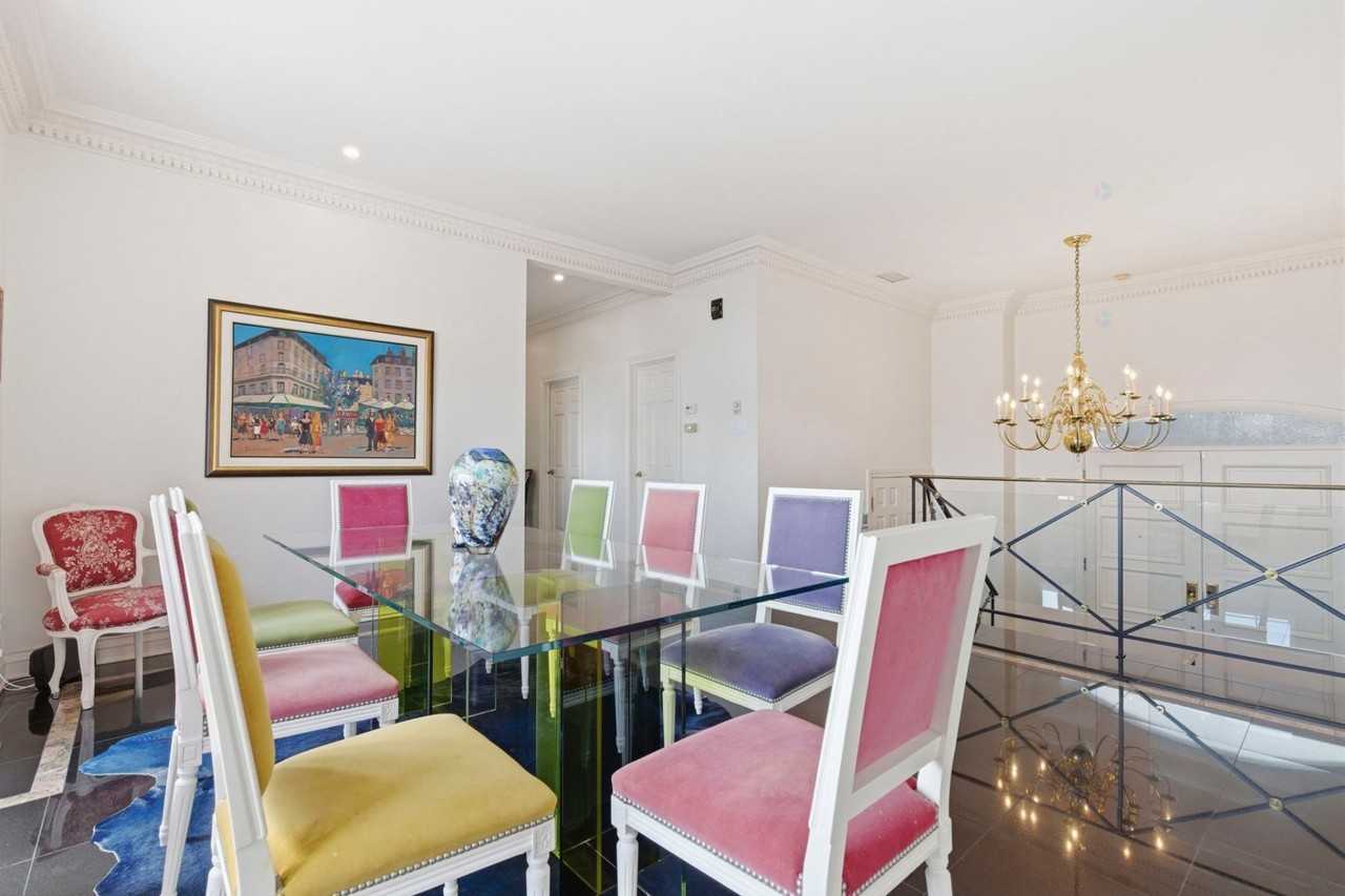 12 Av Sunnyside - Photo 7 of 18