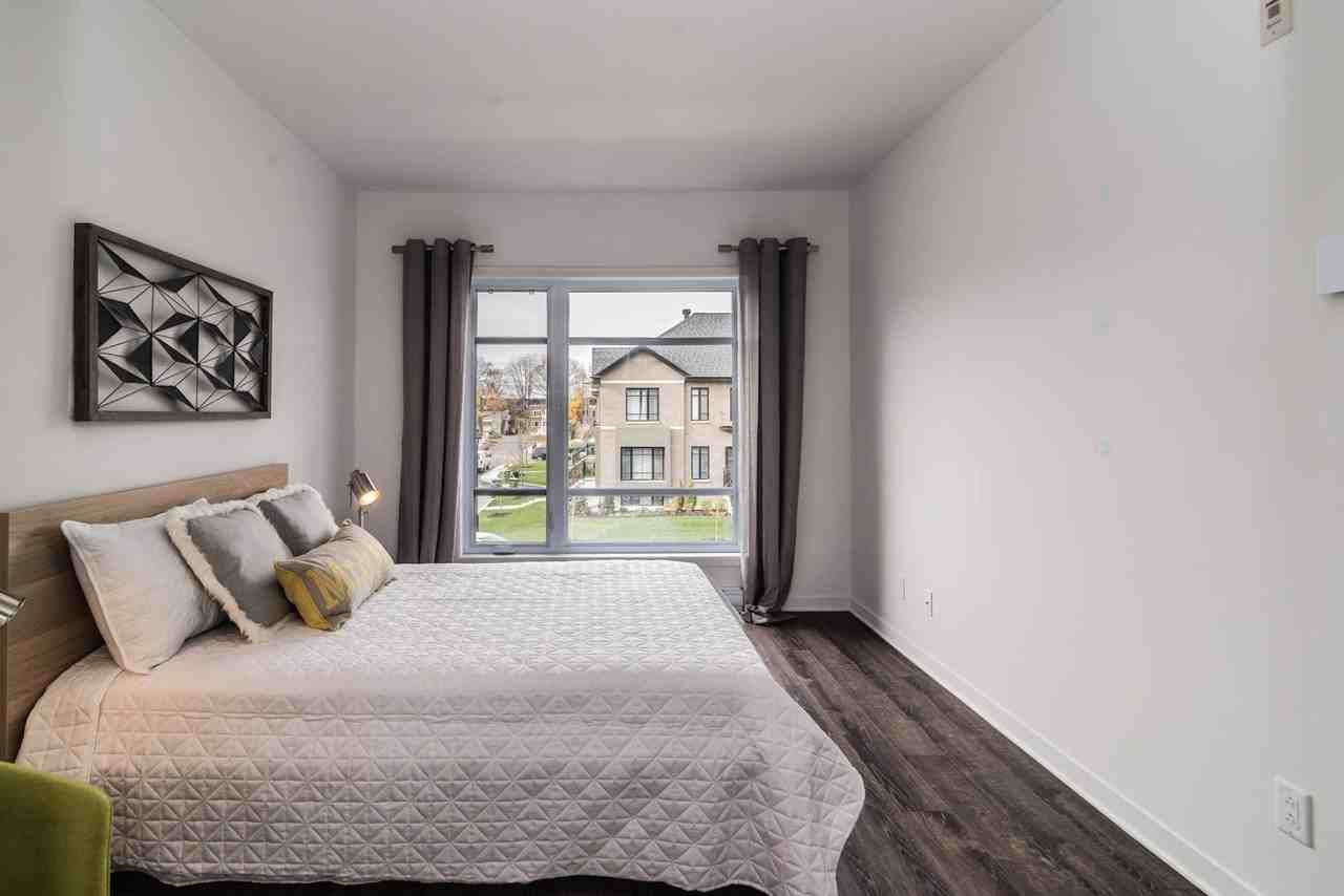 9660 Rue William-Fleming - Photo 7 of 22
