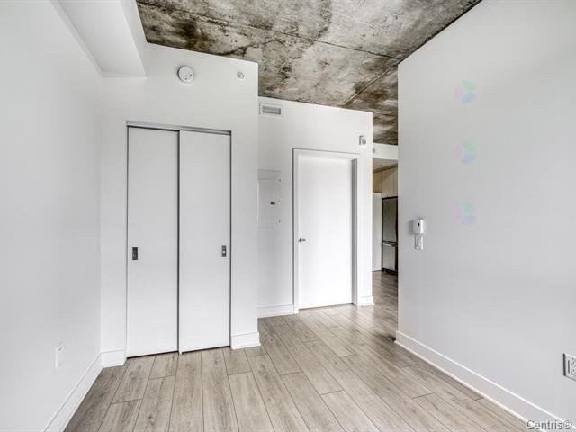 9290 Av. Dubuisson 212 - Photo 2 of 8