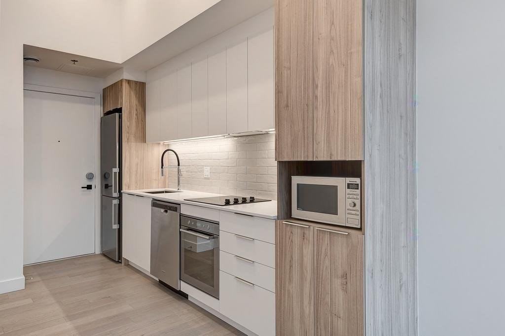 251 Rue De Castelnau O. 501 - Photo 7 of 12