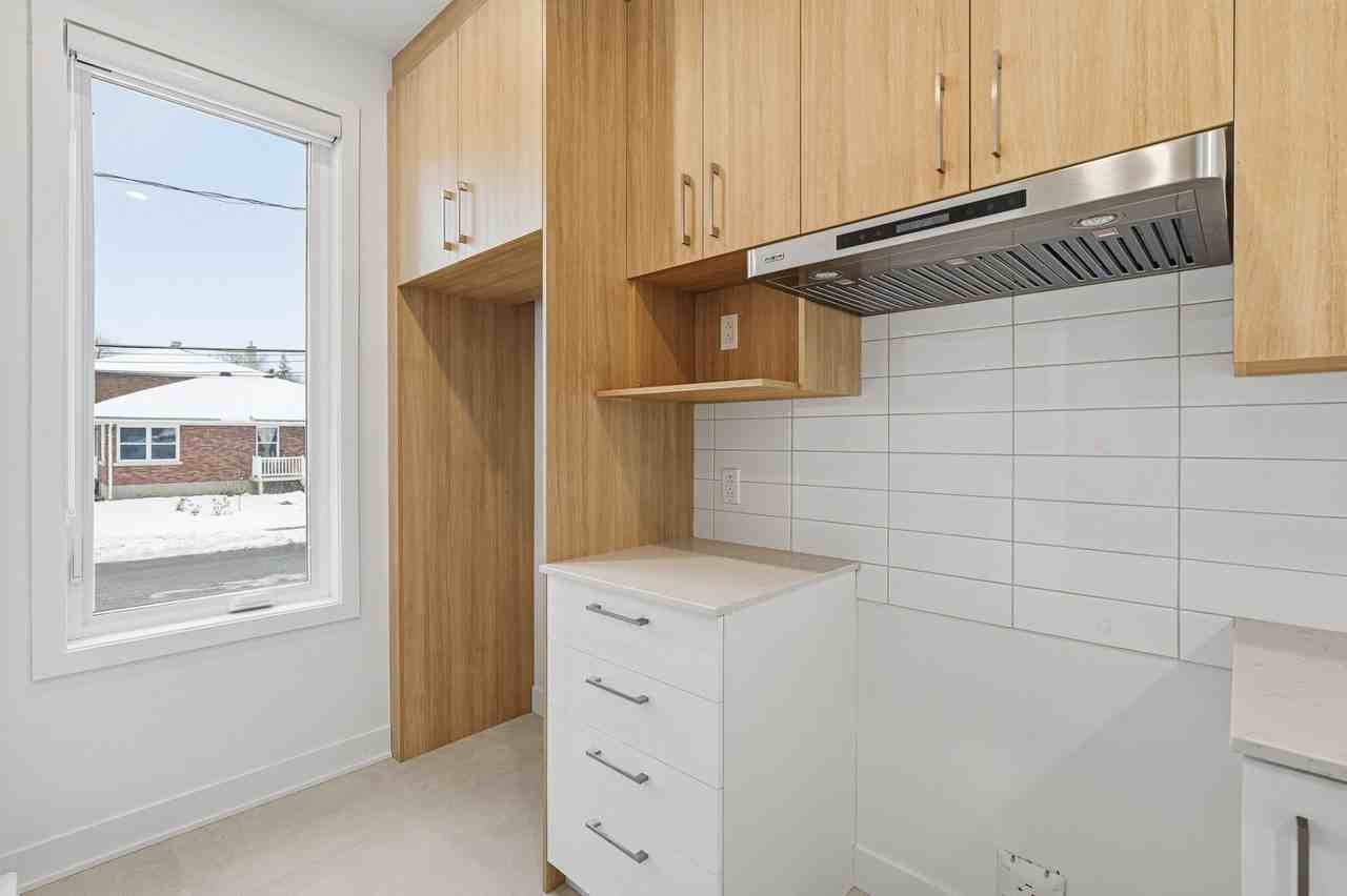 8 Rue Lonergan - Photo 4 of 20