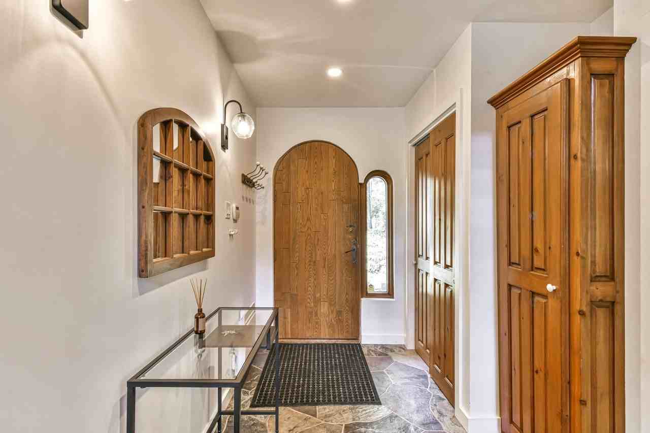 950 Rue Des Pins - Photo 7 of 50