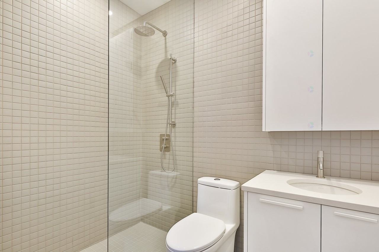 472 Rue De La Congrégation - Photo 6 of 12