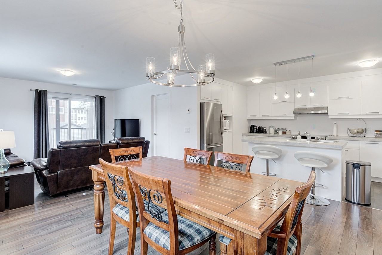 81 Rue Jeannette - Photo 2 of 14