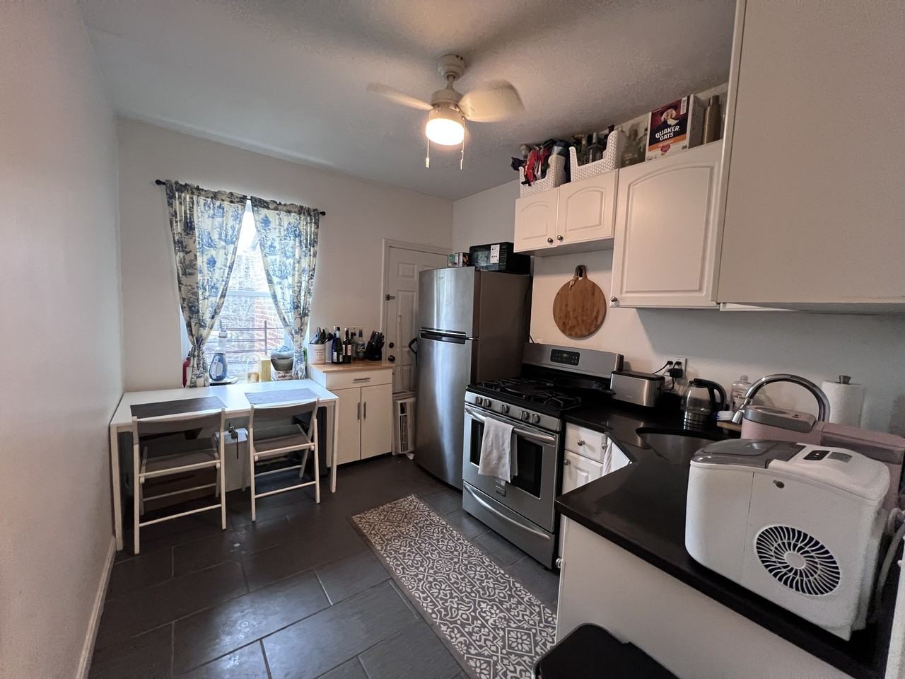 788 E 6th St #3 - Photo 2 of 11