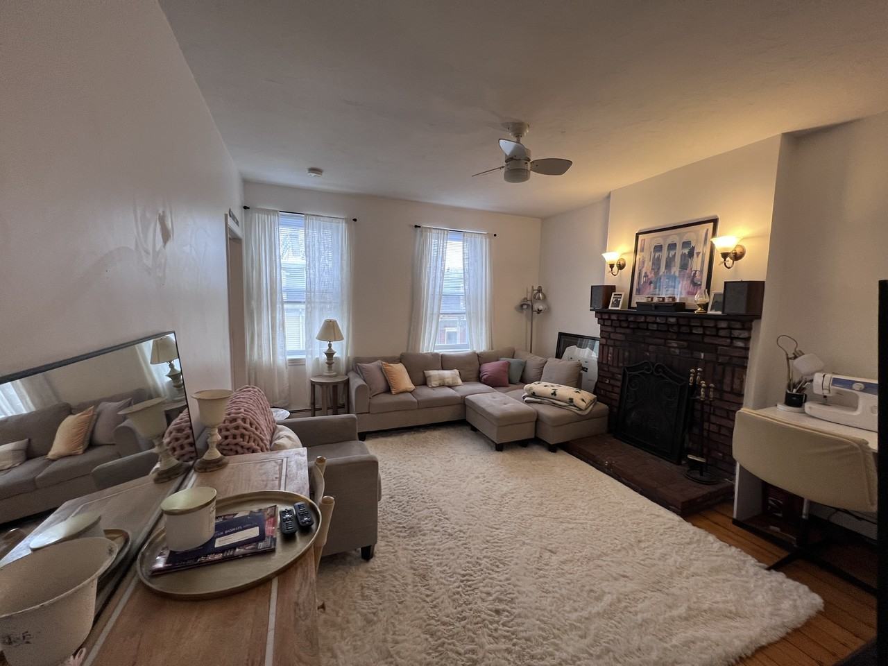 788 E 6th St #3 - Photo 3 of 11