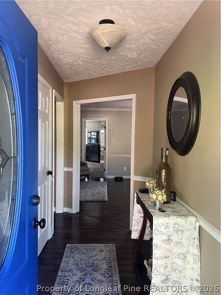 1526 Trevino Dr - Photo 3 of 32