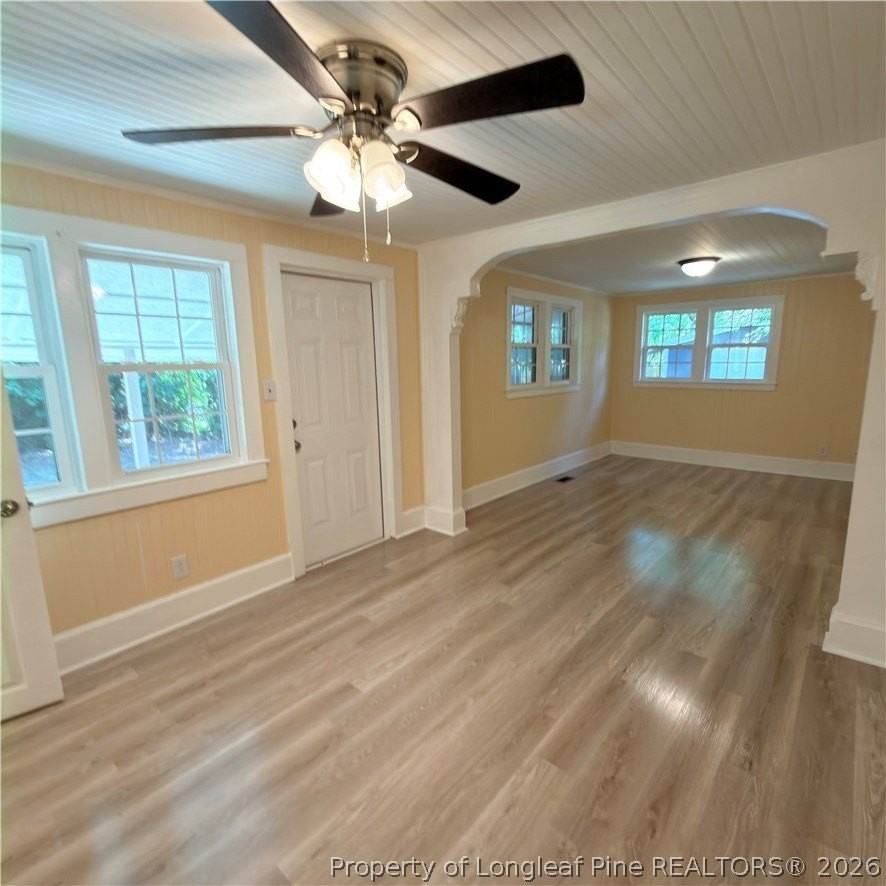 228 Eastwood Ave - Photo 7 of 25