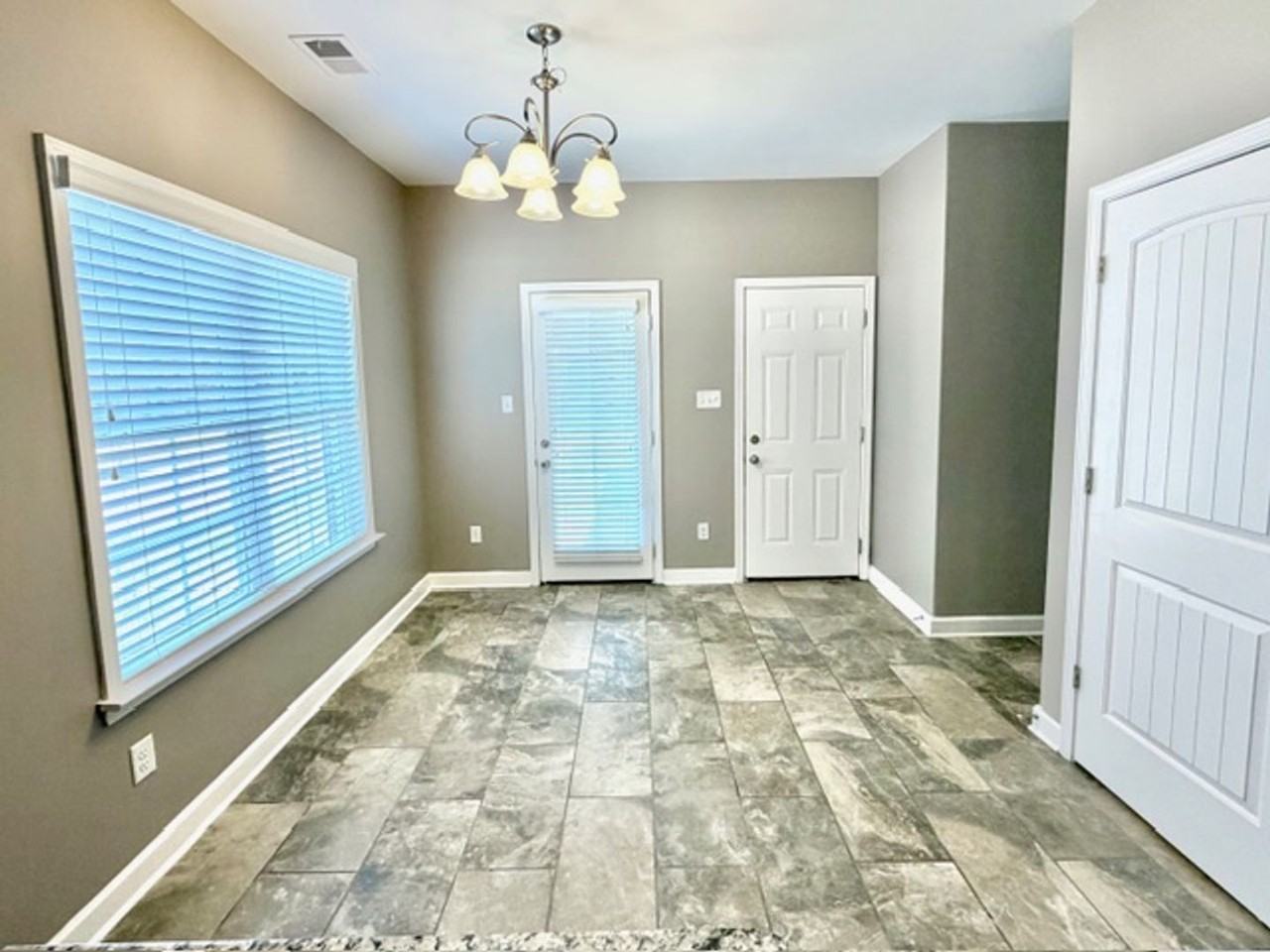 7567 Glenlaurel Way - Photo 6 of 12