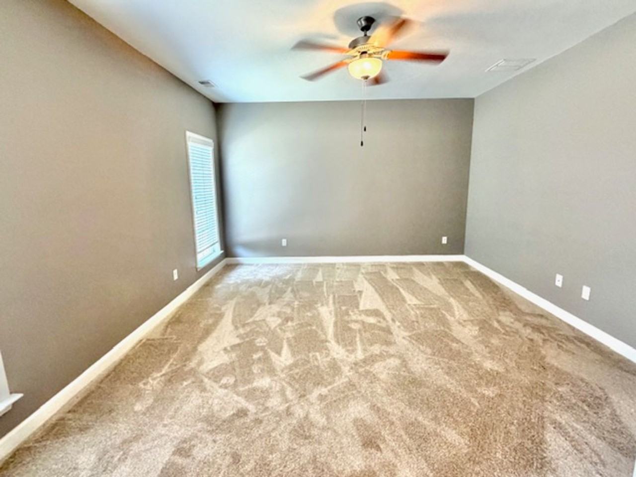 7567 Glenlaurel Way - Photo 7 of 12