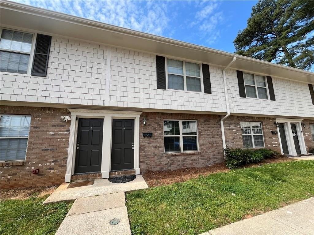 16 Villa Ct Se