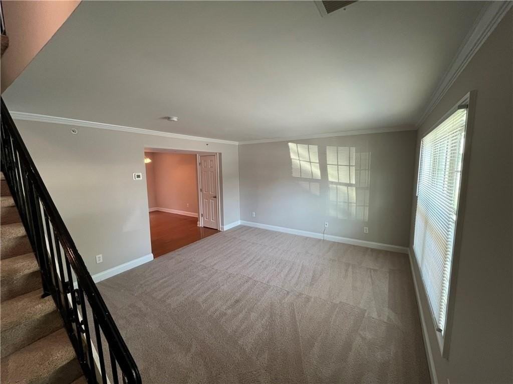 16 Villa Ct Se - Photo 2 of 19