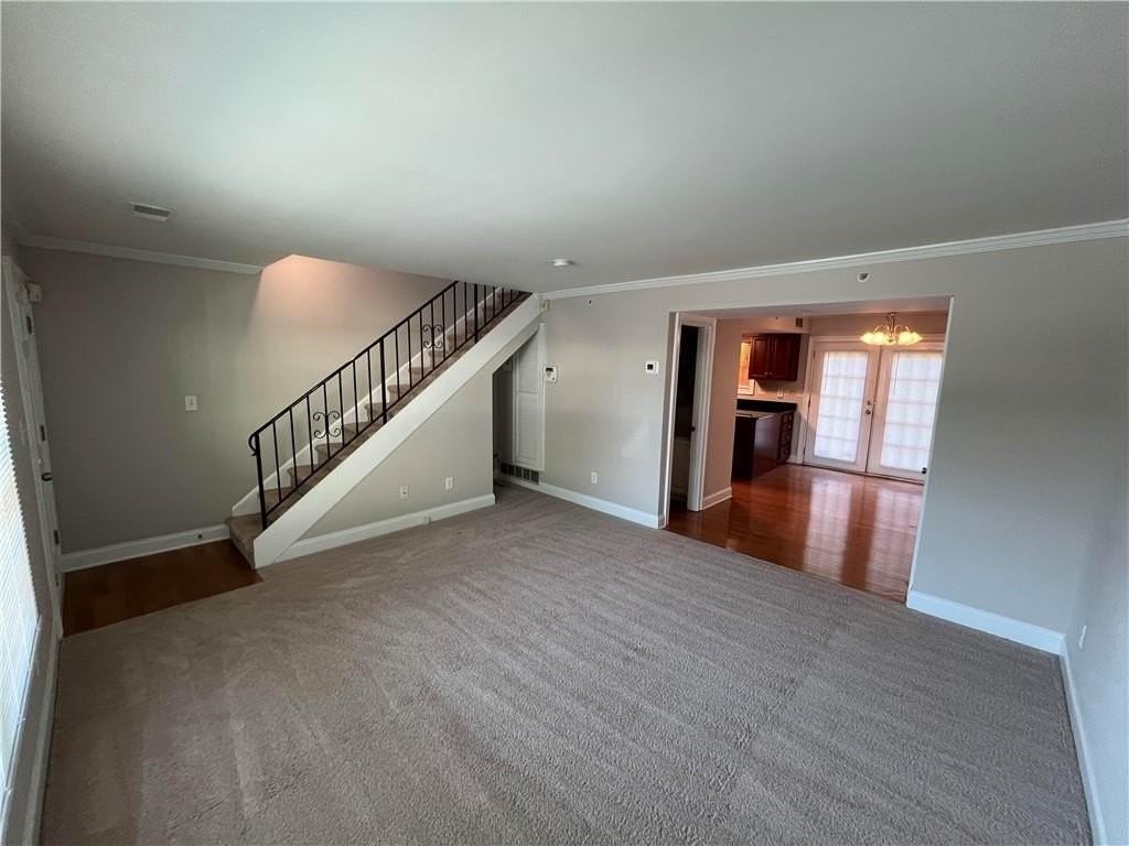 16 Villa Ct Se - Photo 3 of 19