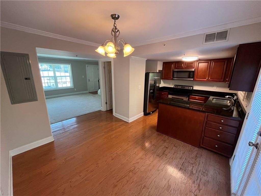 16 Villa Ct Se - Photo 4 of 19