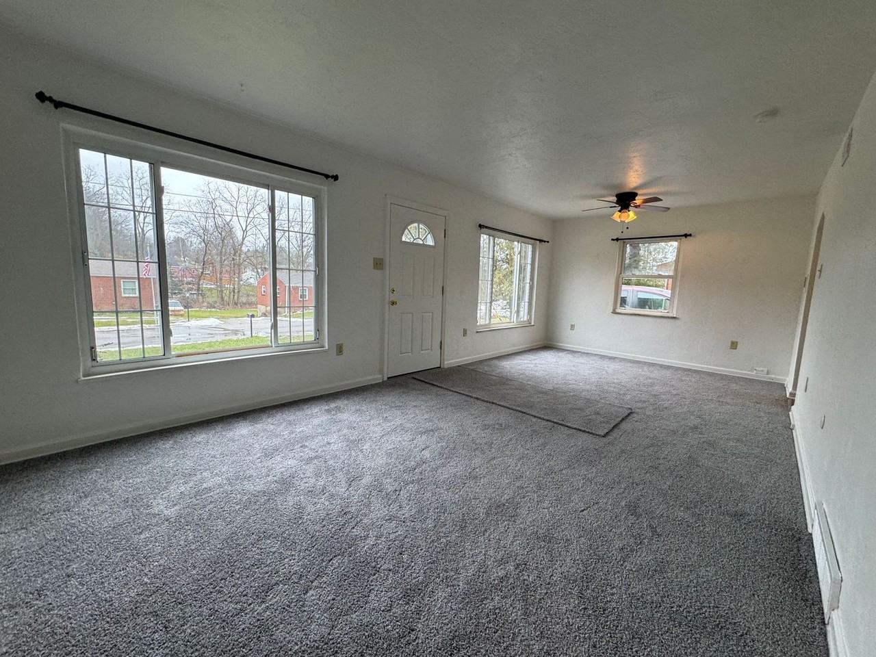 110 Southvue Ct - Photo 6 of 24