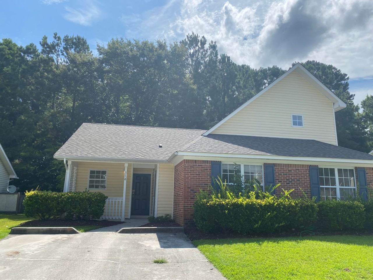 316 Saint Rosea Rd - Photo 2 of 8