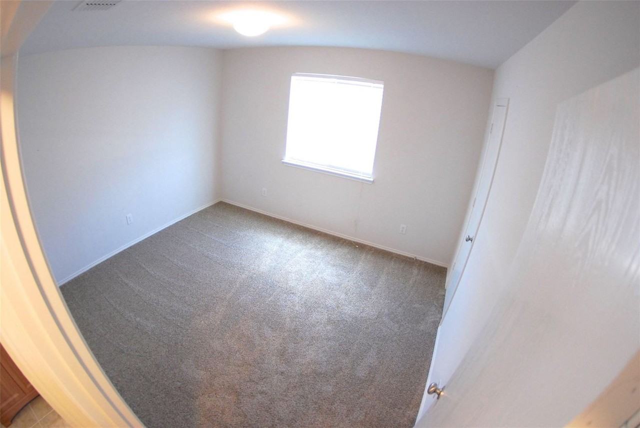 1415 Aztec Trl - Photo 6 of 15