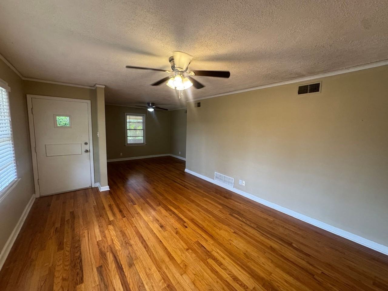 3927 Bienville Rd - Photo 3 of 21